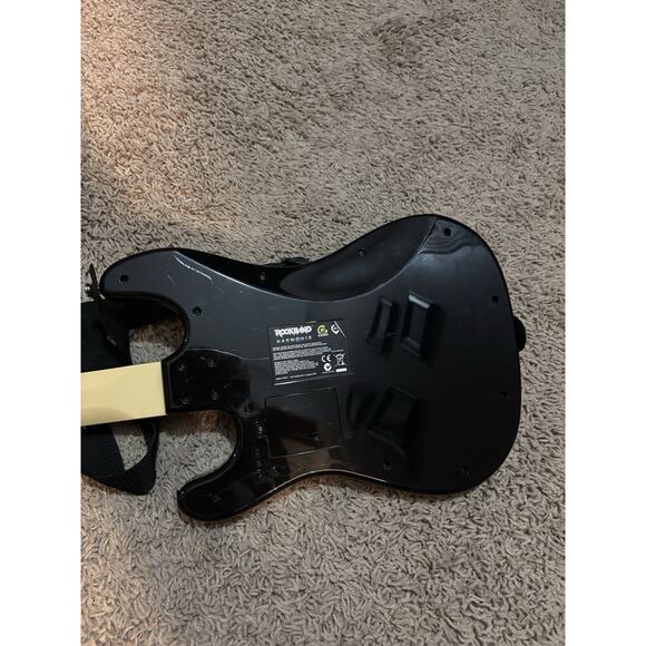 Wireless Guitar Hero Controller Black Stratocaster - Picture 5 of 5